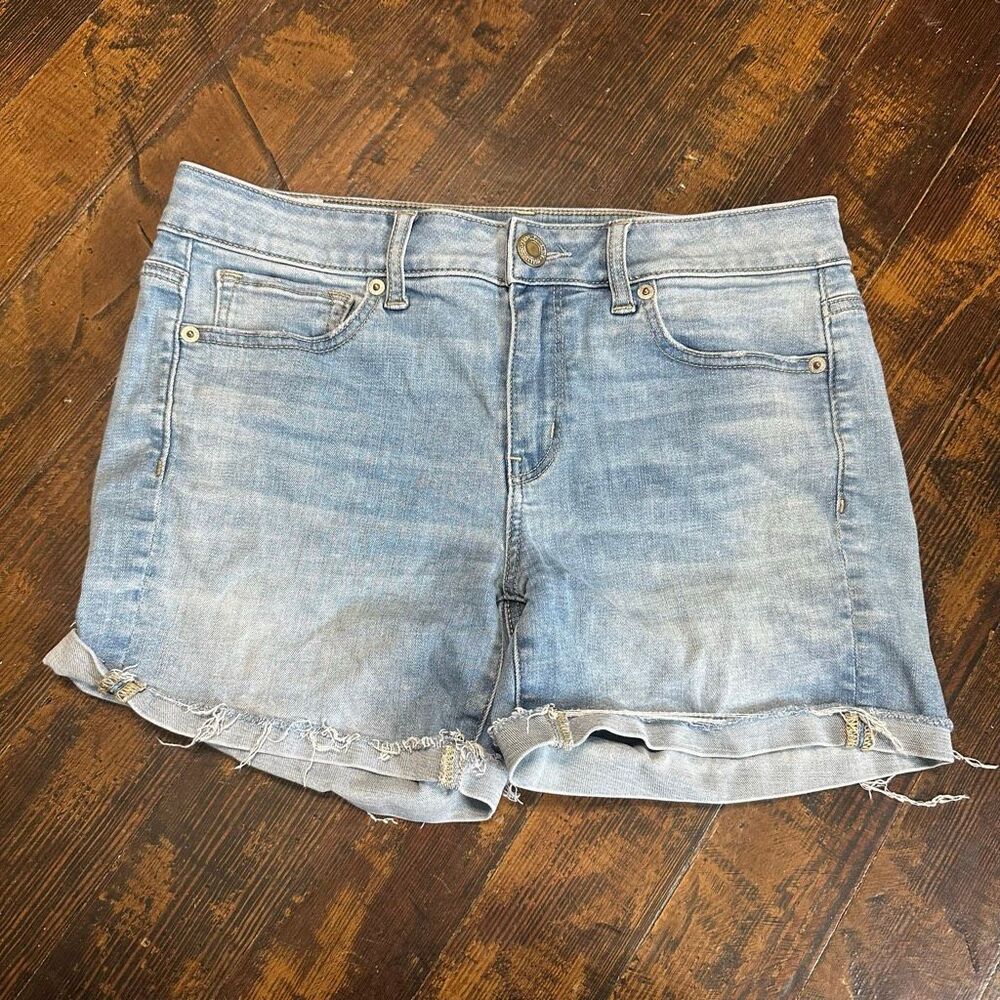 American Eagle distressed denim midi cut off cuffed shorts